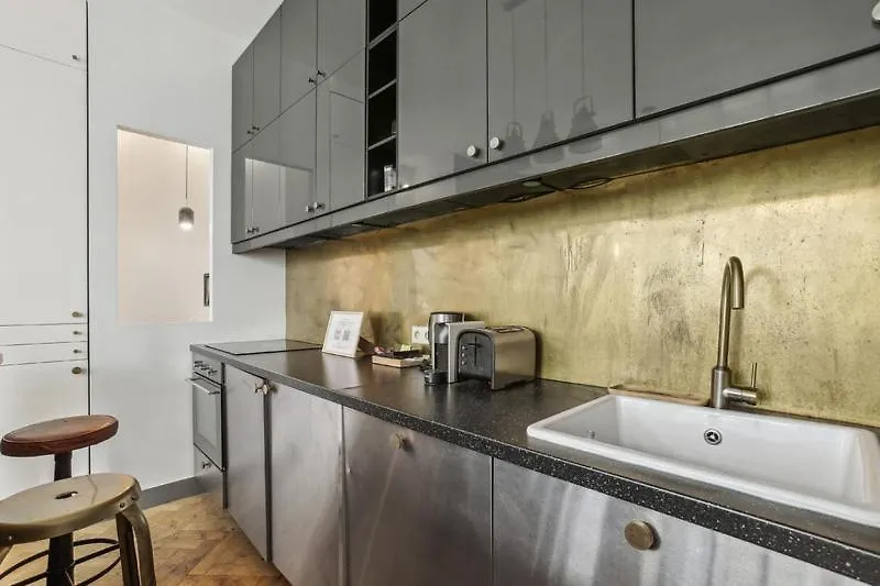 142 Ober - Superbe A Daire Paris